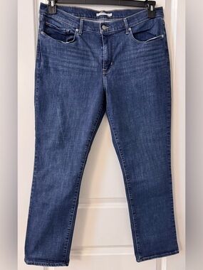#z178 Levi’s Classic Straight Regular Fit Mid-Rise Medium Wash Blue Denim Jeans